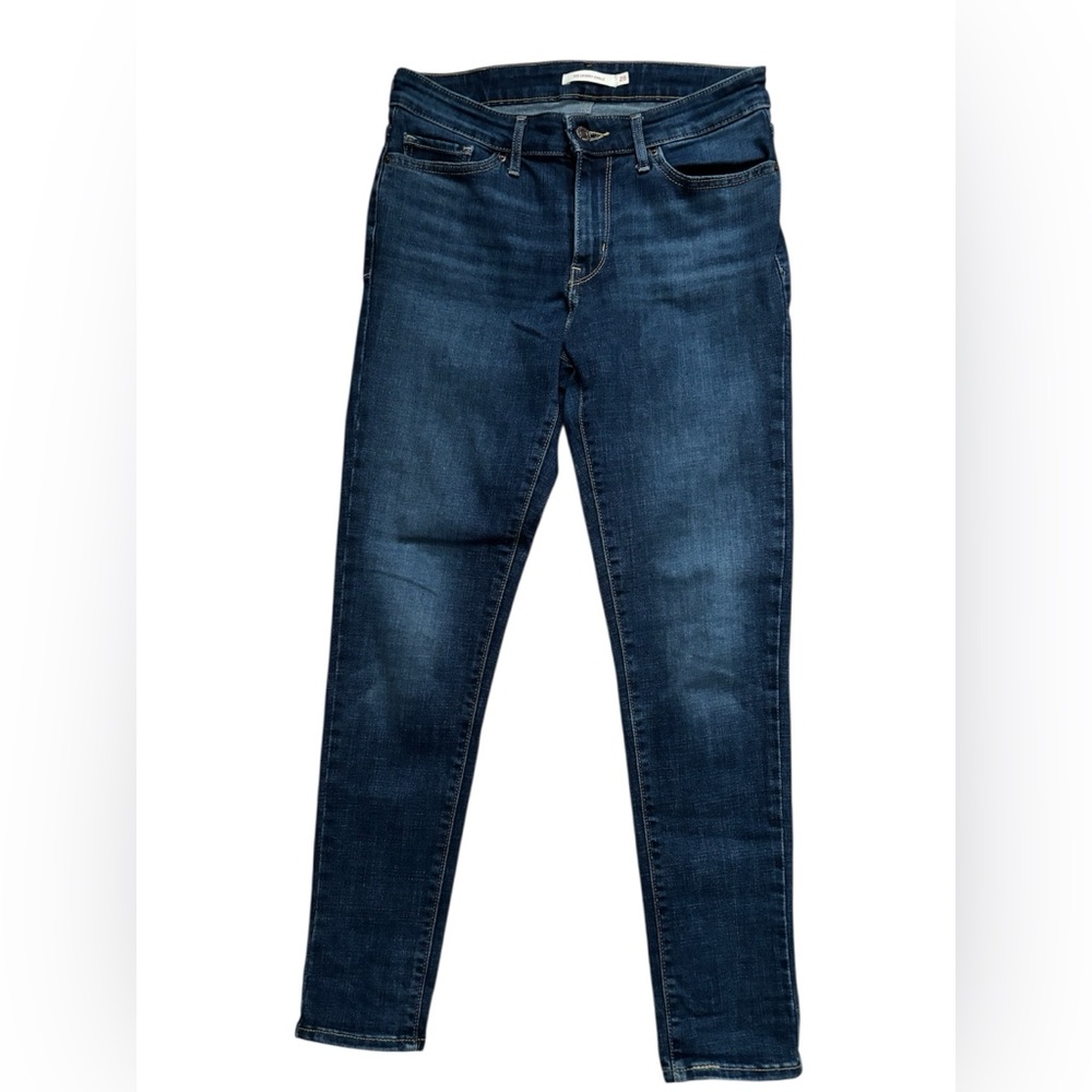 Women’s Levi 711 Skinny Ankle Jeans. Size 28 Like new! Never been worn!